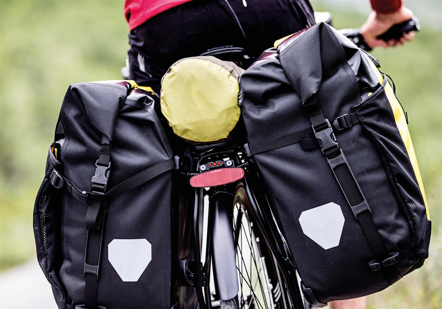 Sacoche de porte-bagages BackRoll | imperméable QL2.1 roll‑top Asphalt - black