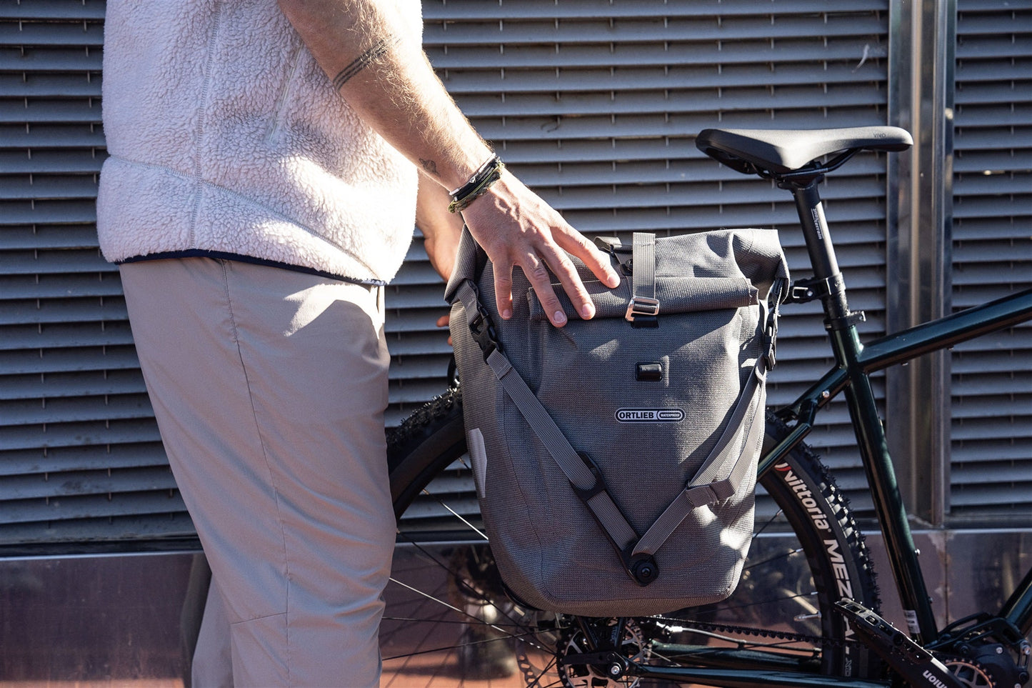 BackRoll : sacoche de porte-bagages QL2.1 roll‑top urbain