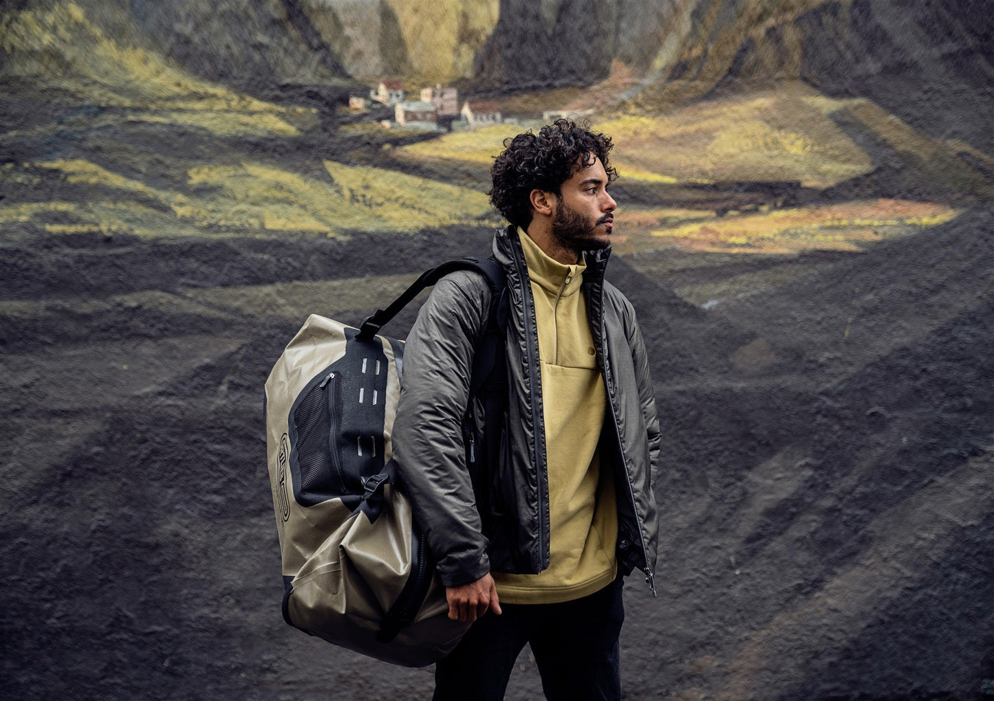 Duffle – sac imperméable Sun yellow - black