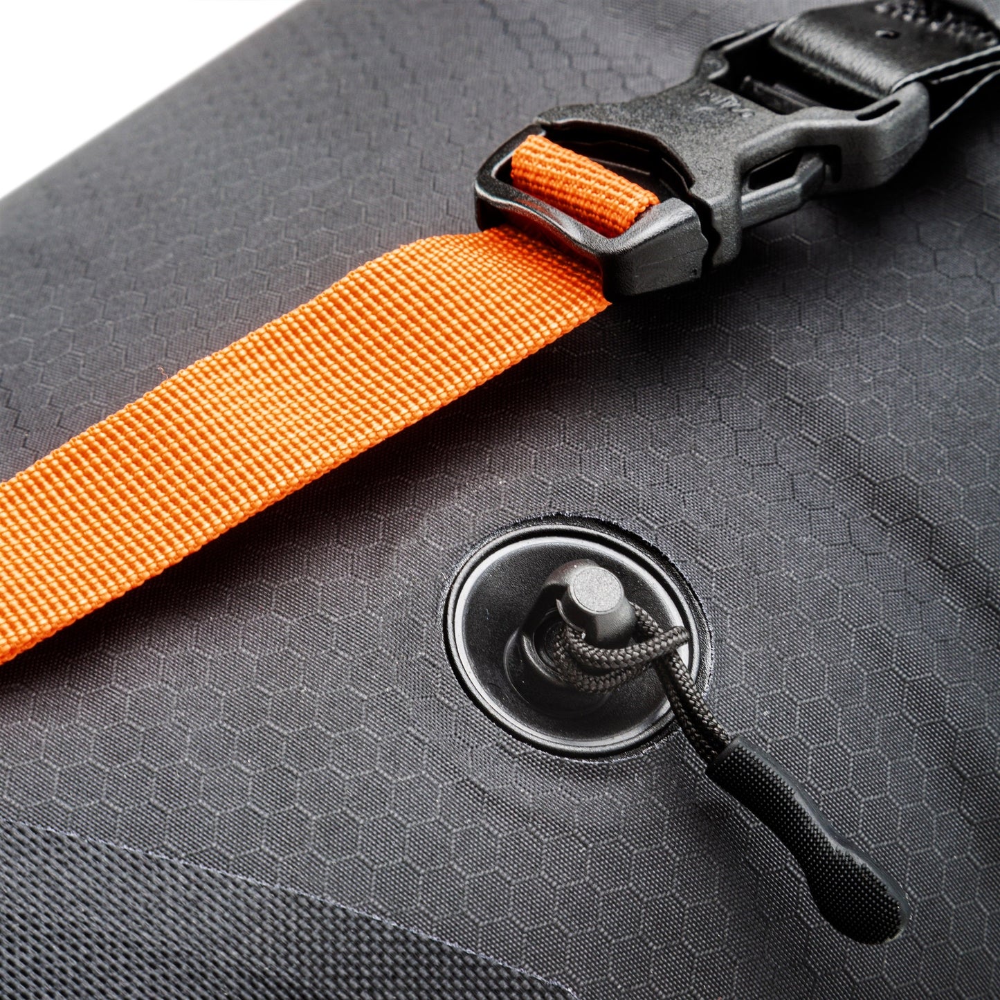 SeatPack : sac de selle imperméable roll‑top – Black matt