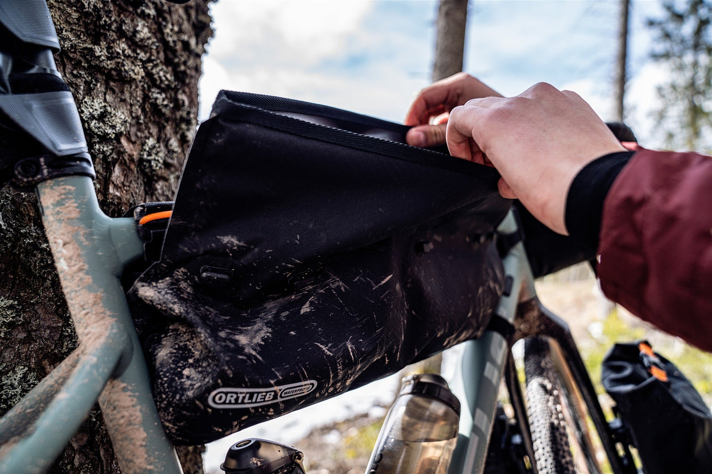 FramePack : sac de cadre roll‑top – Black matt