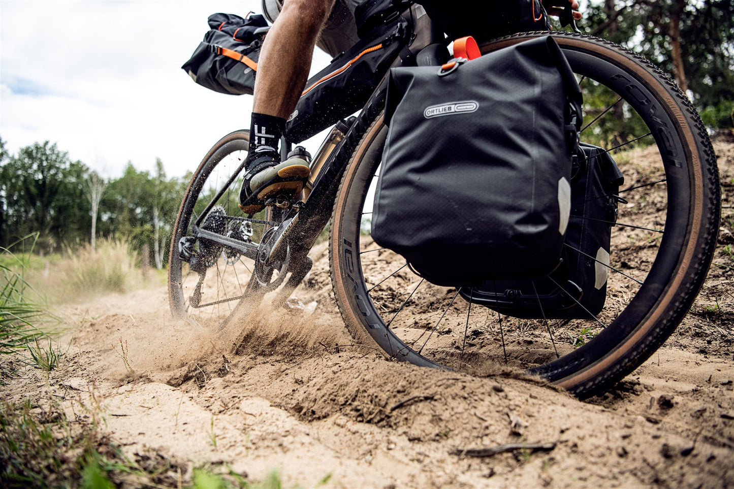 Sacoche de porte-bagages Gravel | imperméable QL2.1 roll‑top Sable foncé