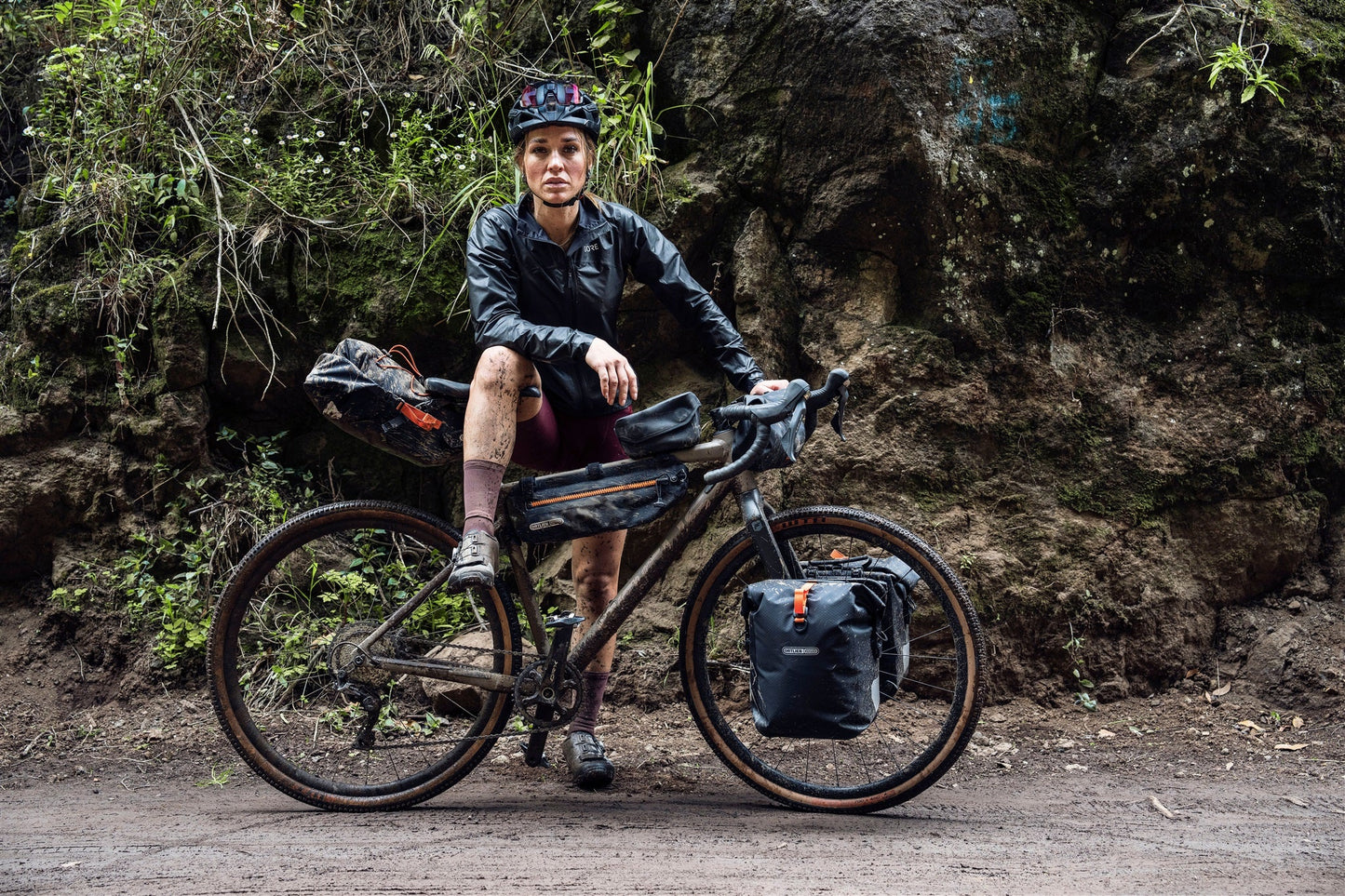 SeatPack : sac de selle imperméable roll‑top – Black matt