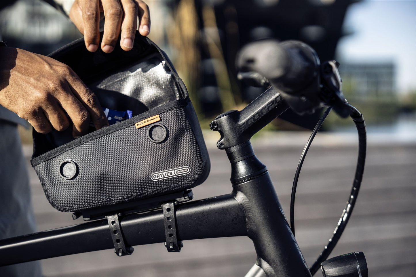 Toptube : sac de cadre imperméable – Noir