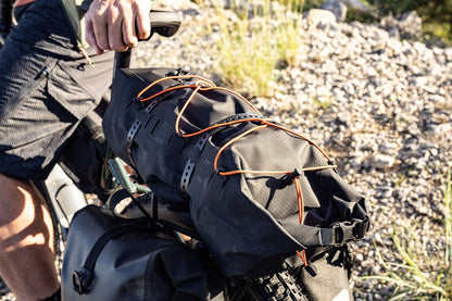 Édition imperméable roll‑top Dry – sac étanche Black matt