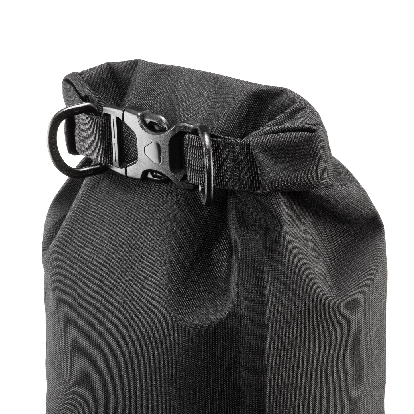 Outer Pocket : sac roll‑top