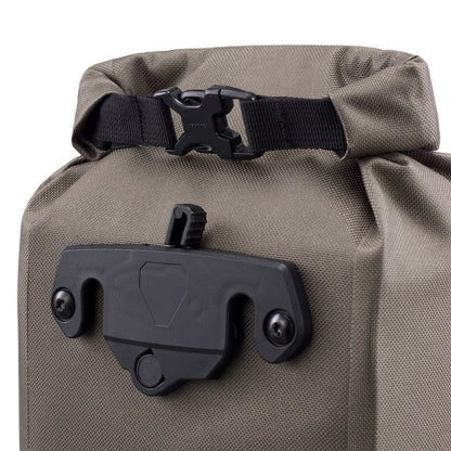 Fork – sacoche de porte-bagages roll‑top Sable foncé