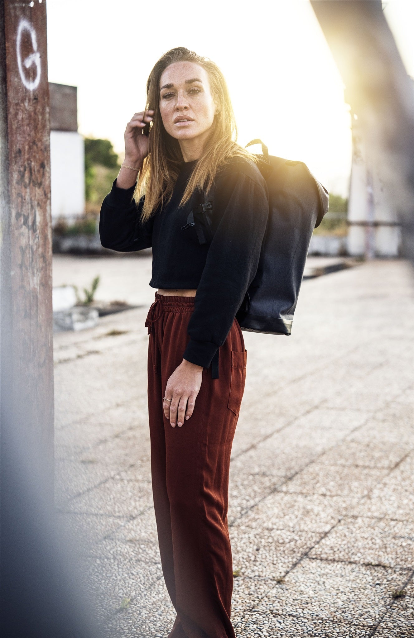 Soulo : sac à dos polyvalent – Sable foncé