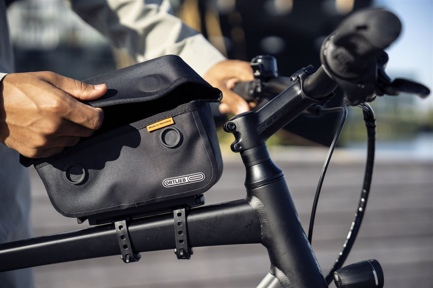 Toptube : sac de cadre imperméable – Noir
