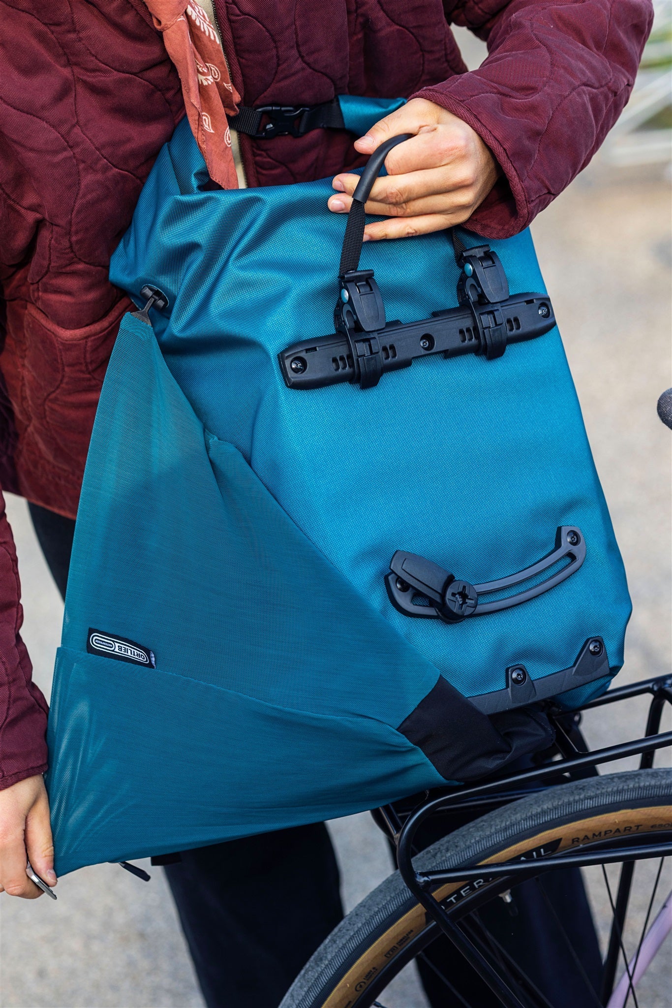 Sac à dos Noir – Var-Lite QL2.1 roll‑top