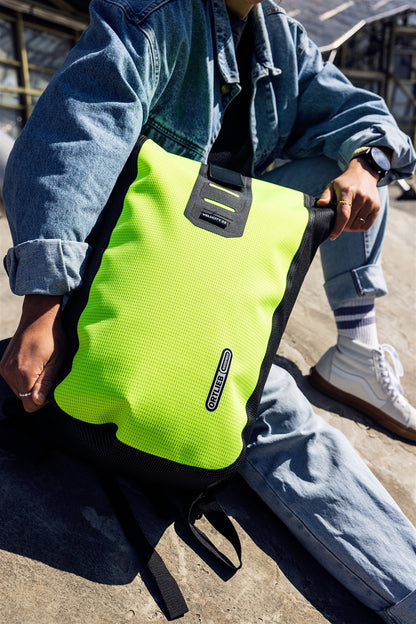 Velocity – sac à dos roll‑top urbain Neon yellow - black reflective